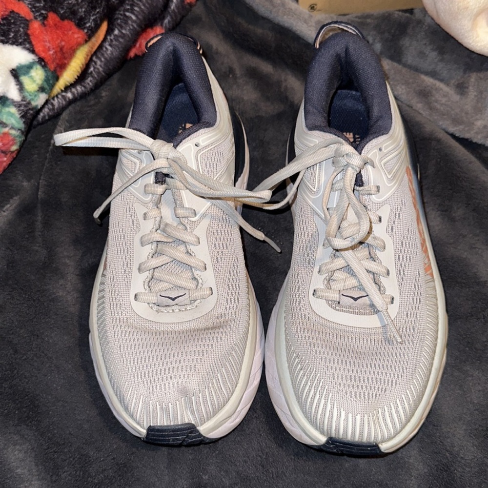 Hoka Bondi 7